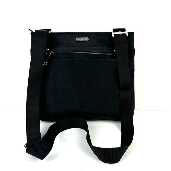 Baggallini All Around Slim Crossbody Bag Black Nylon Handbag Purse - Picture 1 of 12